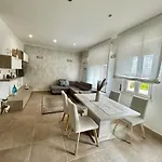 Apartman L'approdo A *